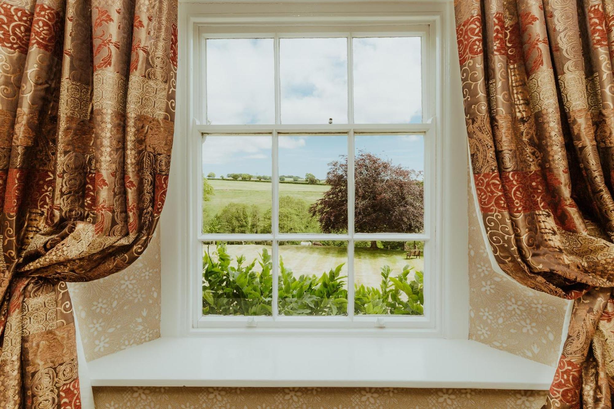 Smeaton Farm Luxury B&B Сейнт Мелиън Стая снимка