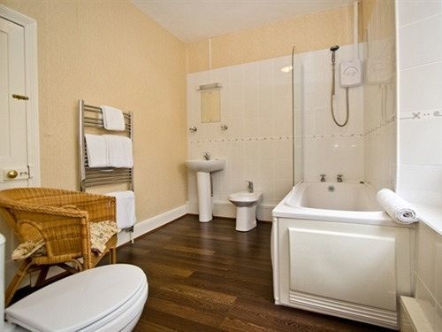 Smeaton Farm Luxury B&B Сейнт Мелиън Екстериор снимка